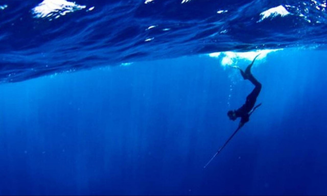 Ηράκλειο: Κανένα σημάδι ζωής από τον 33χρονο ψαροντουφεκά