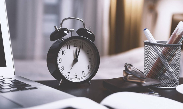 Το ΕΒΕΠ ενημερώνει για την απόφαση της Ε.Ε. να βάλει τέλος στην αλλαγή της ώρας το 2021