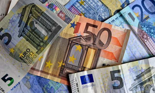 Δώρο Πάσχα 2019: Πότε θα καταβληθεί – Πόσα χρήματα θα πάρετε 