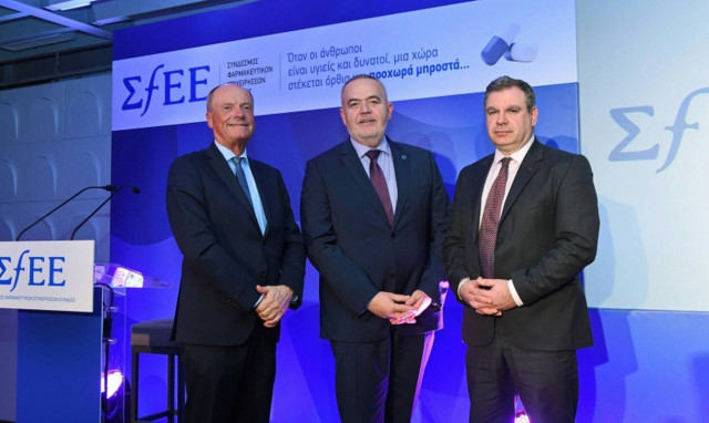 ΣΦΕΕ: Το δημογραφικό απειλεί το σύστημα υγείας – Αναγκαία η ενίσχυση της φαρμακευτικής δαπάνης  