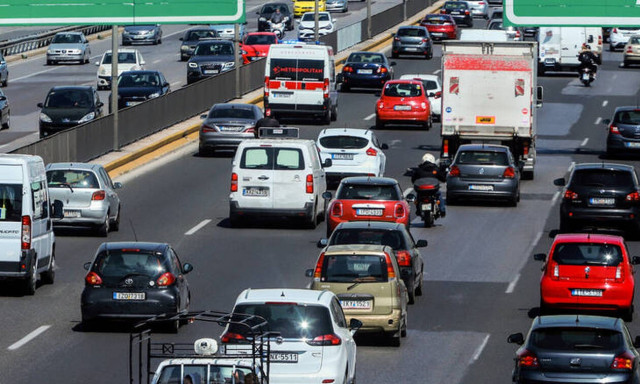 Κίνηση στους δρόμους: Κυκλοφοριακό «έμφραγμα» στον Κηφισό 