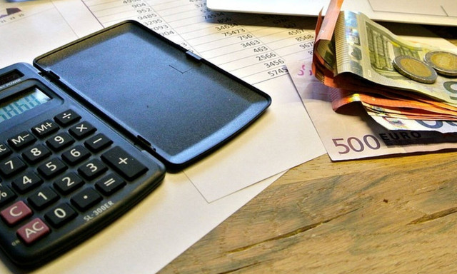 Φορολογικές δηλώσεις 2019: Πώς θα γλιτώσετε από τα τεκμήρια 