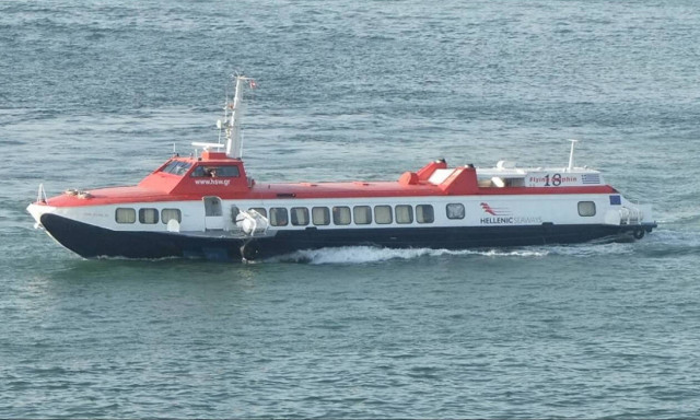 Περιπέτεια εν πλω για 86 επιβάτες του «Flying Dolphin 18»