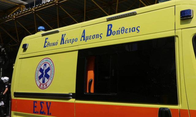 Τραγωδία στην Κρήτη: Άνδρας καταπλακώθηκε από το τρακτέρ του