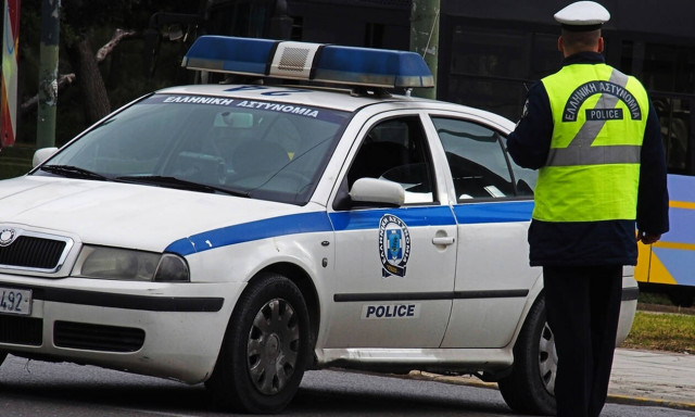  Καραμπόλα τριών οχημάτων στη Λένορμαν - Μποτιλιάρισμα στον Κηφισό