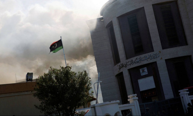 Λιβύη: Οκτώ χρόνια πολιτικού χάους και συγκρούσεων σε μια διχασμένη χώρα