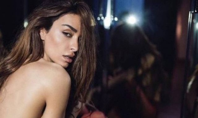 Φουρέιρα: Αυτή είναι η πιο sexy και «σκοτεινή» εμφάνιση της για το βίντεο κλιπ στις ΗΠΑ (video)