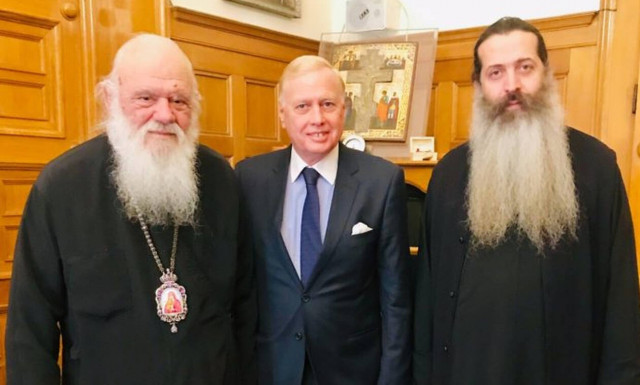 Ο Νικόλαος Μακρόπουλος - υποψήφιος  με τον συνδυασμό «ΑΘΗΝΑ ΨΗΛΑ» στην Αρχιεπισκοπή Αθηνών 