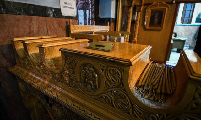 Οργή Θεού: Έκλεψε το παγκάρι και λίγο αργότερα...