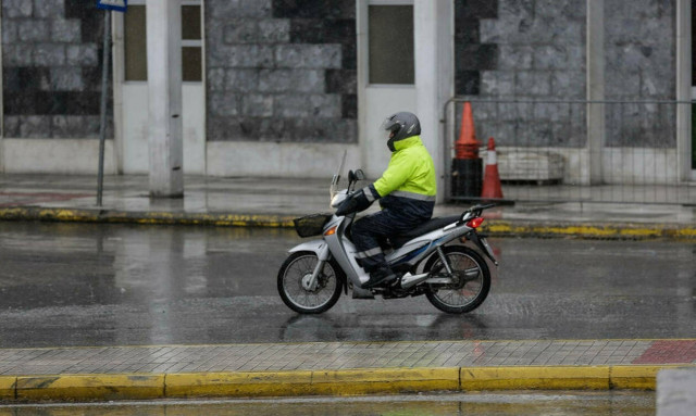 Αύριο μην παραγγείλεις! Απεργούν οι ντελιβεράδες σε Αθήνα και Θεσσαλονίκη