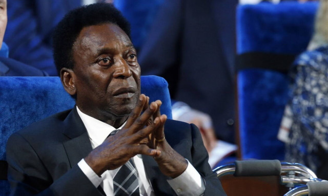 Αγωνία για τον Πελέ: Παραμένει υπό ιατρική παρακολούθηση