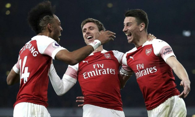 Ποιος θα προλάβει να «χτυπήσει» πρώτος στο Emirates;