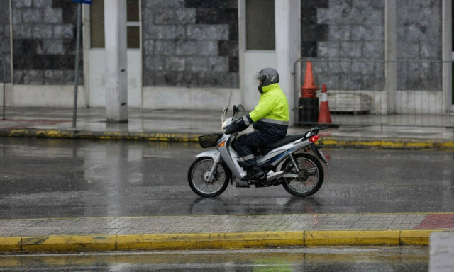 Couriers and delivery boys stage nationwide 24-hour walkout