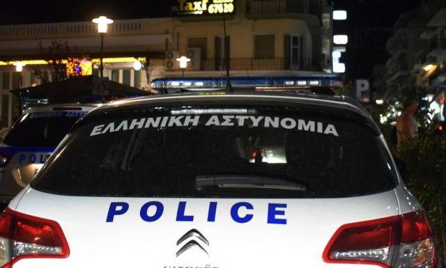 Έφοδος της ΕΛΑΣ στο Ρέθυμνο: Τους «τσάκωσαν» με τα ναρκωτικά στα χέρια