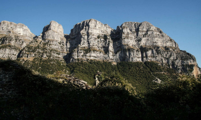 Missing police officer that went missing on Mount Tyrfi found dead