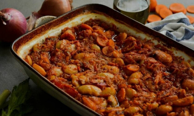 Γίγαντες κοκκινιστοί στο φούρνο