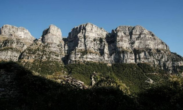 Θρίλερ στην Τύμφη: Κανένα σημάδι ζωής από τον πολύτεκνο αστυνομικό