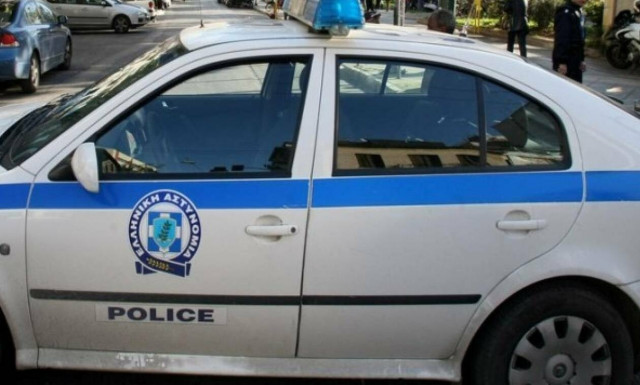 Τρόμος στην Θεσσαλονίκη:  «Γκρέμισαν» κατάστημα - Έκαναν ριφιφί στο κέντρο της πόλης!