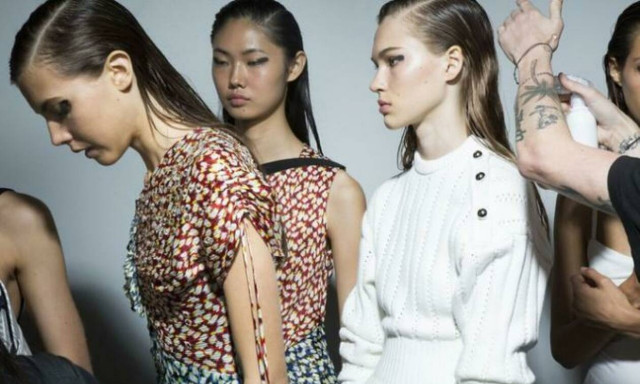 Τα 7 χτενίσματα που πρέπει να δοκιμάσεις αυτή την εβδομάδα