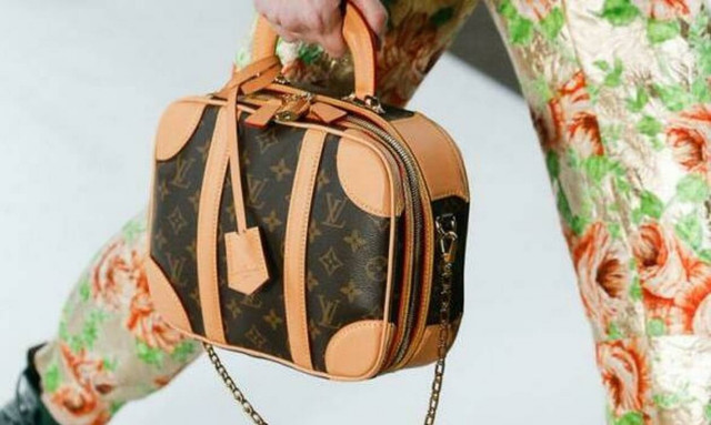 Μάθε σε 2 λεπτά ακριβώς ποιες είναι οι 6 πιο στιλάτες τσάντες αυτής της άνοιξης