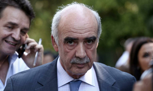 Εκτός γραμμής ο Βαγγέλας μοιράζει... πόνο