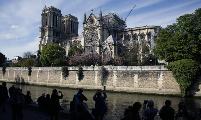 Παναγία των Παρισίων: Ο Τραμπ προσφέρει βοήθεια στον Πάπα για την ανοικοδόμηση του ναού