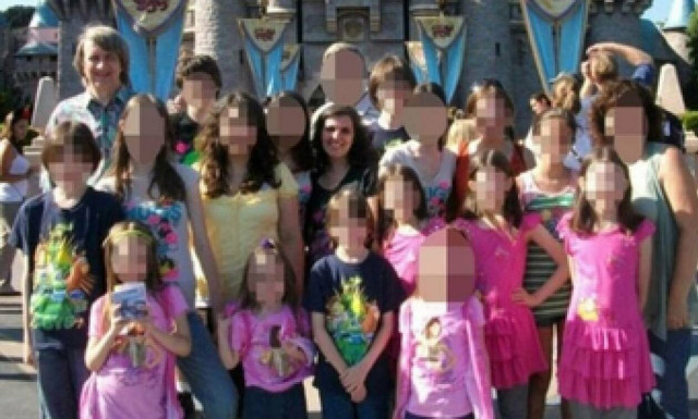 «Το σπίτι της φρίκης»: Οι ποινές για τους γονείς - «τέρατα» που βασάνιζαν τα 13 παιδιά τους