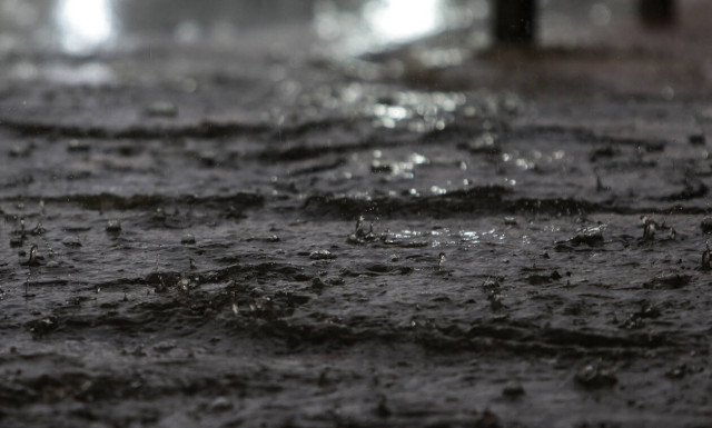 Καιρός: Καταιγίδες και κρύο και το Σαββατοκύριακο - Δείτε σε ποιες περιοχές