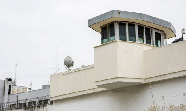 «Μαφία των φυλακών»: Συνελήφθη ο δικηγόρος Θεόδωρος Παναγόπουλος