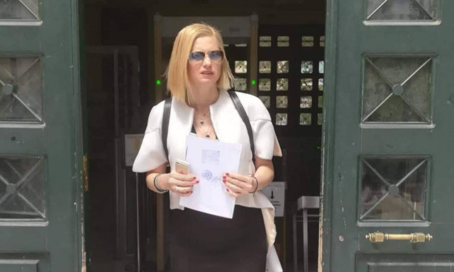 Ράχηλ Μακρή: Μήνυση κατά των Δημάρχου Παλλήνης και του Γενικού Γραμματέα του Δήμου