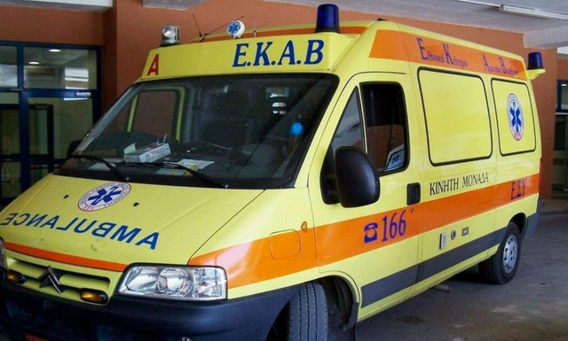 Τραγωδία στη Σαντορίνη: Φορτηγό παρέσυρε και σκότωσε γιαγιά μπροστά στο εγγόνι της