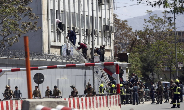 Ισλαμικό Κράτος: Διπλή ανάληψη ευθύνης για τις επιθέσεις σε Αφγανιστάν και Σαουδική Αραβία (vid)