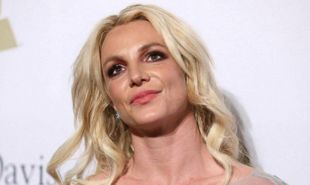 Αγωνία για την Μπρίντνεϊ Σπίαρς - Η φωτογραφία της μέσα από το ψυχιατρείο που προκαλεί ΣΟΚ (pics)