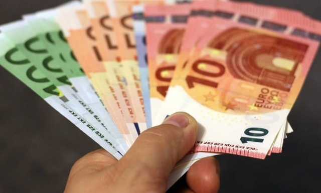 ΟΠΕΚΑ: Πότε θα πληρωθούν τα προνοιακά επιδόματα