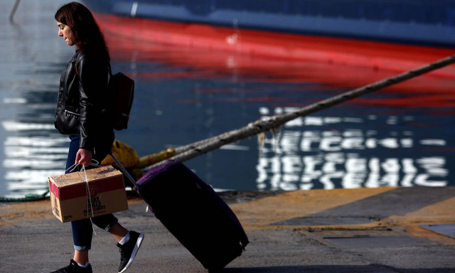 Πάσχα 2019: Εγκαταλείπουν την Αθήνα οι πρώτοι εκδρομείς