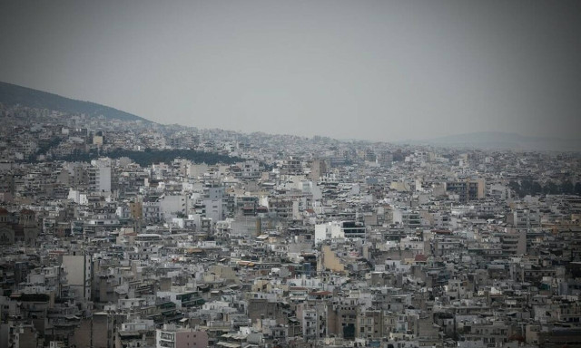 Desert dust to blanket most of Greece until Good Friday