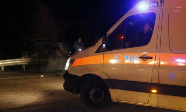 Τρίκαλα: Στο νοσοκομείο 16χρονος με ανακοπή 