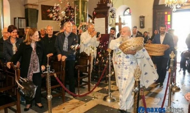 Nάξος: Θεαματική η πρώτη Ανάσταση