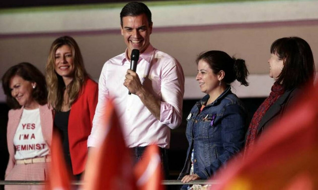 Υπό την απειλή ακυβερνησίας η Ισπανία: Τα σενάρια και οι συμμαχίες μετά τις κάλπες