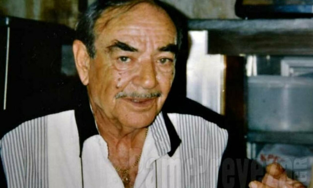 Πέθανε ο Δημήτρης Τζάρας