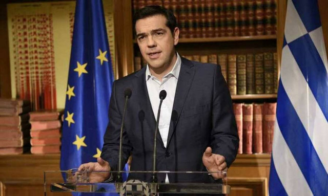 «Μοιράζει χρήμα» ο Τσίπρας: «Βροχή» επιδομάτων, φοροελαφρύνσεις και προσλήψεις στο Δημόσιο