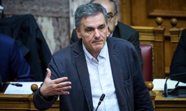 Tsakalotos stresses that government has restored its credibility