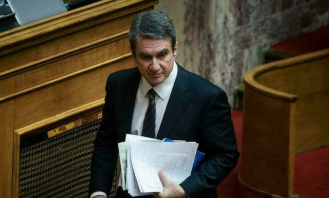 Former health minister Loverdos given May 30 deadline to testify