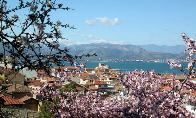 Καιρός τώρα: Με ήλιο η Παρασκευή - Δείτε πού και πότε θα βρέξει (pics)