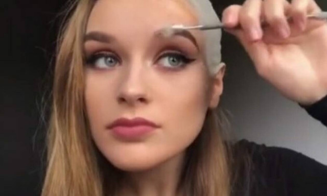 Είναι αυτό το πιο… ΑΚΥΡΟ μακιγιάζ που έχετε δει; (video)