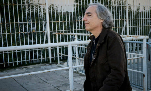 Ο Ρουβίκωνας απειλεί τους δικαστές που θα αποφασίσουν για άδεια στον Κουφοντίνα