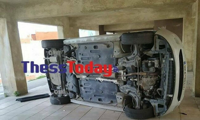Θεσσαλονίκη: Όλη η αλήθεια για τα αναποδογυρισμένα αυτοκίνητα–Φοβούνται για τη ζωή τους οι κάτοικοι