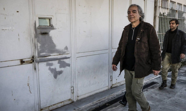 Στο νοσοκομείο ο Κουφοντίνας: Τι συμβαίνει με την υγεία του - Δρακόντεια μέτρα ασφαλείας στο Βόλο