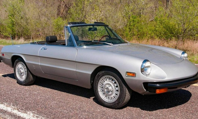Πουλήθηκε η Alfa Romeo Spider του Μοχάμεντ Άλι