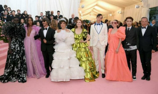 Met Gala 2019: Οι καλύτερες και πιο εκκεντρικές εμφανίσεις από το κόκκινο χαλί